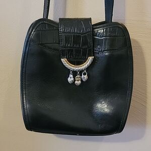 Brighton BLACK LEATHER HOBO CROSSBODY PURSE WITH SILVER HEART CHARMS